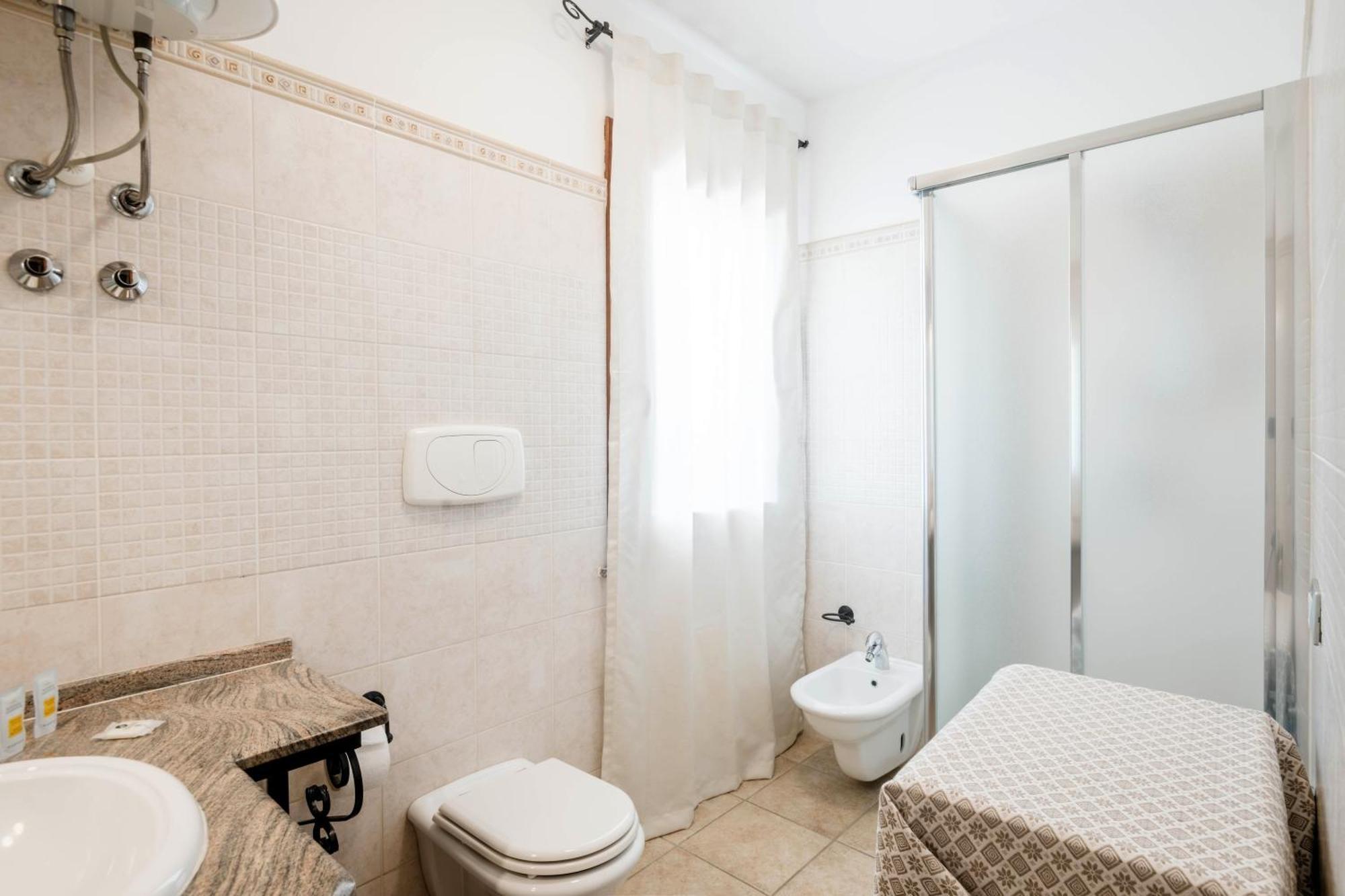 Sunway Luxury Apartments 2 Alghero Bagian luar foto